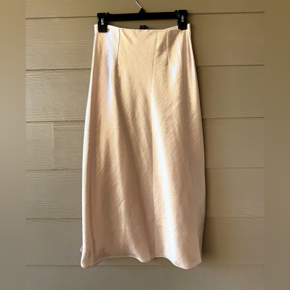 Victoria’s Secret Satin Slip Midi Skirt Champagne Blush NWT Size S